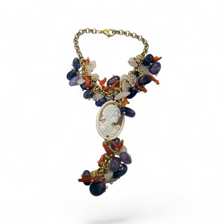 Bracciali dea di cammeo montato con pietre vere