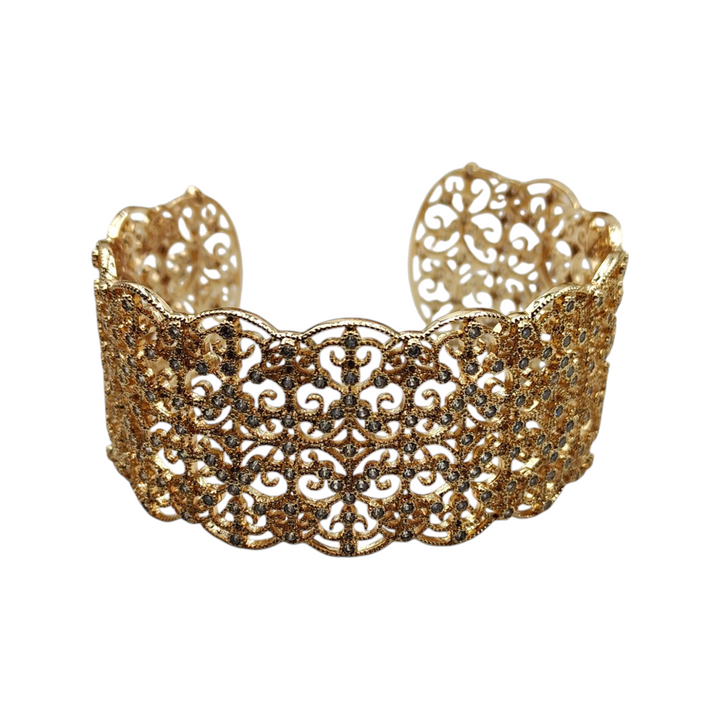 Precious filigree embroidered bracelet mounted on bronze