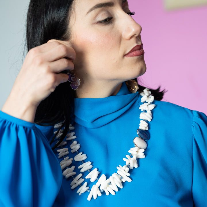 Collana rami in corallo e cianite montata su argento