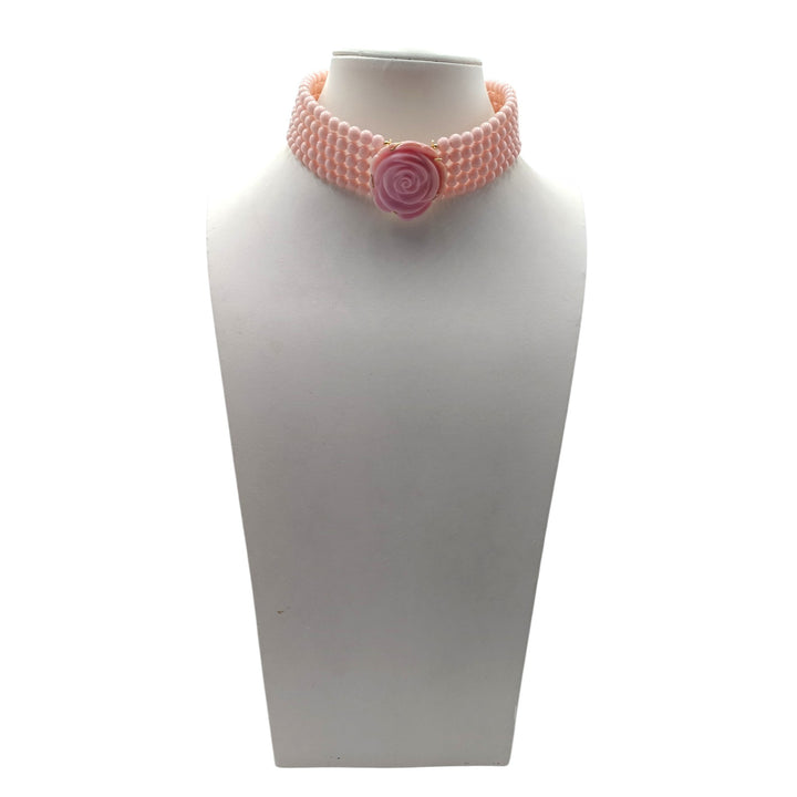 Choker Fiore di Pasta di Corallo rosa montato in Argento Dorato