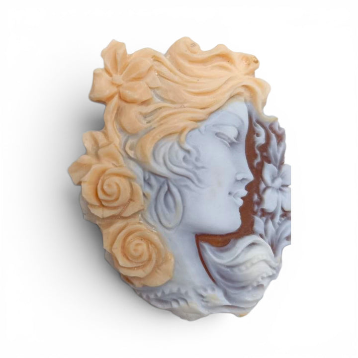 Ciondolo Dea dei Fiori di Cammeo