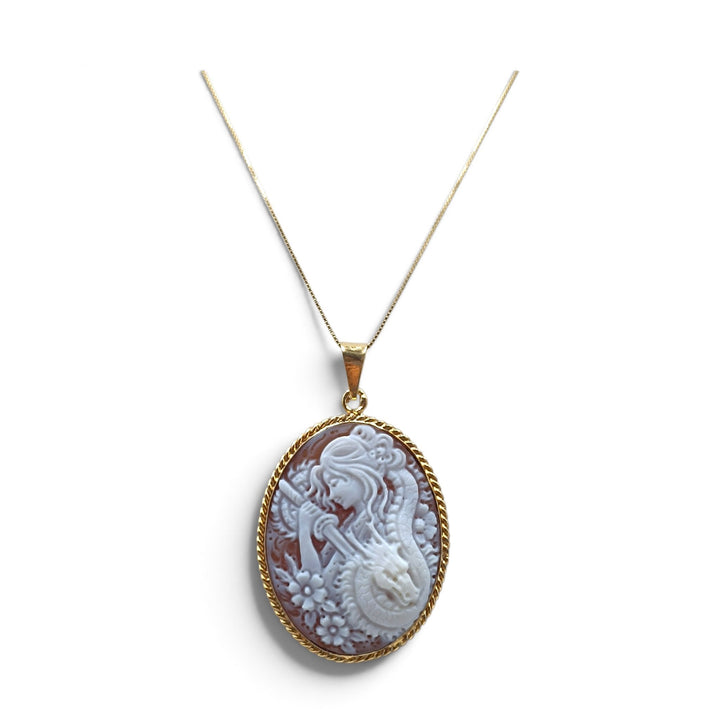 Ciondolo Donna Samurai Takeko (竹子) di Cammeo montato in Argento Dorato