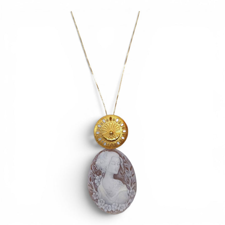 Donna Samurai Sakura (桜) di Cammeo montato in Argento Dorato