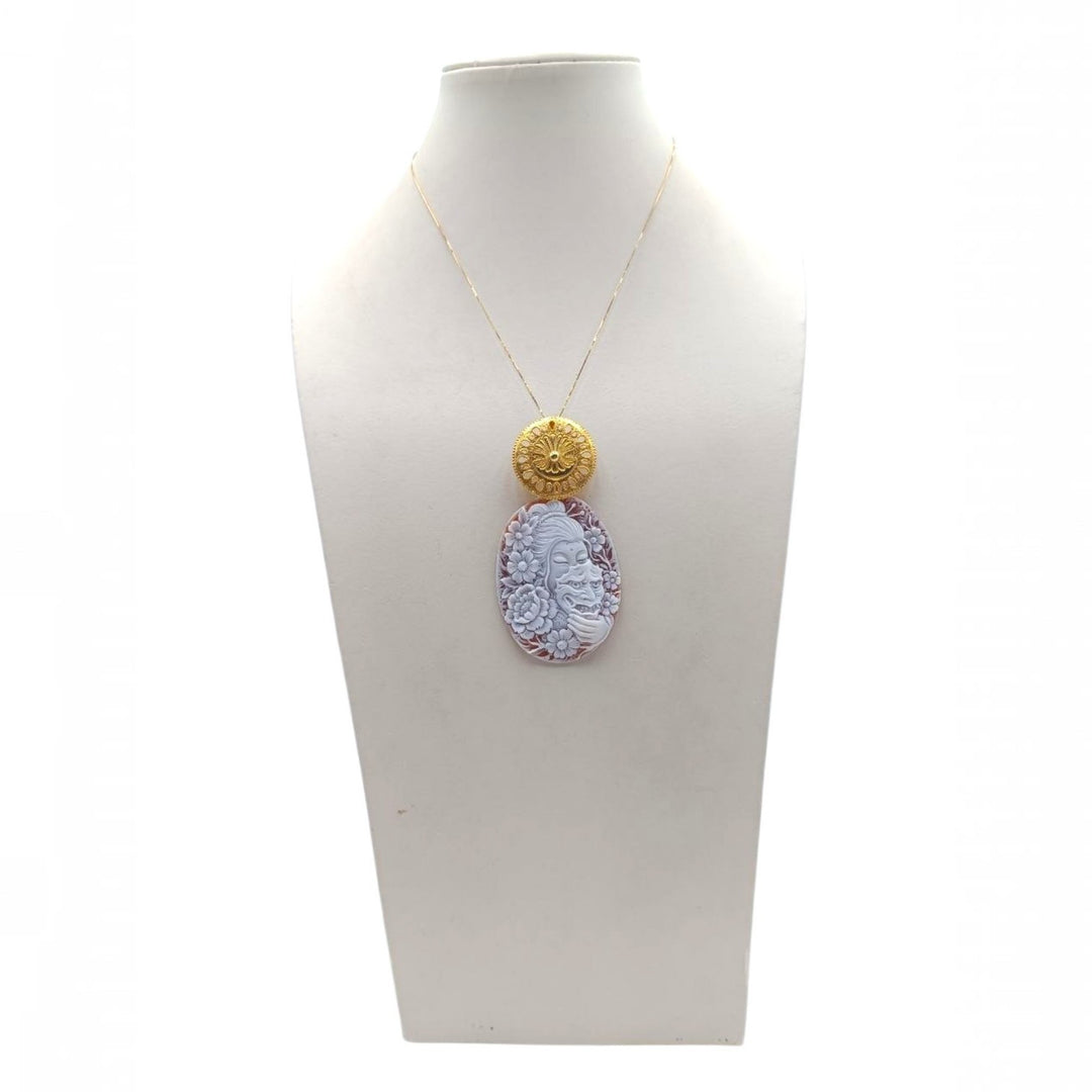 Donna Samurai Tomoe (巴) di Cammeo montato in Argento Dorato
