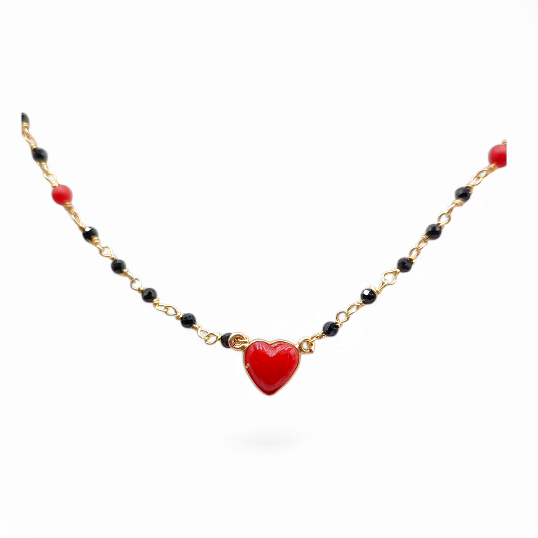 Idea San Valentino - Collana cuore di corallo montato su argento