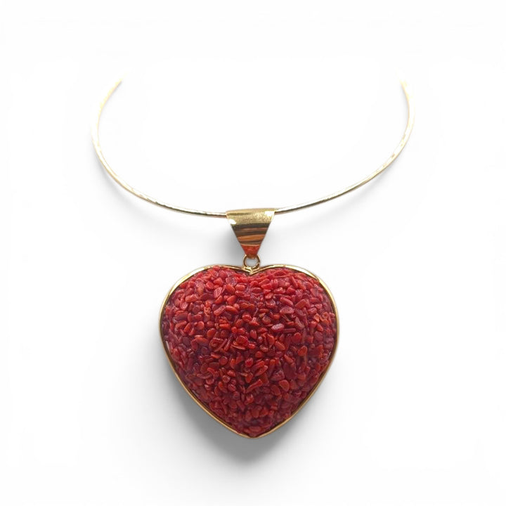 Ciondolo Cuore di Corallo rosso montato in Argento Dorato