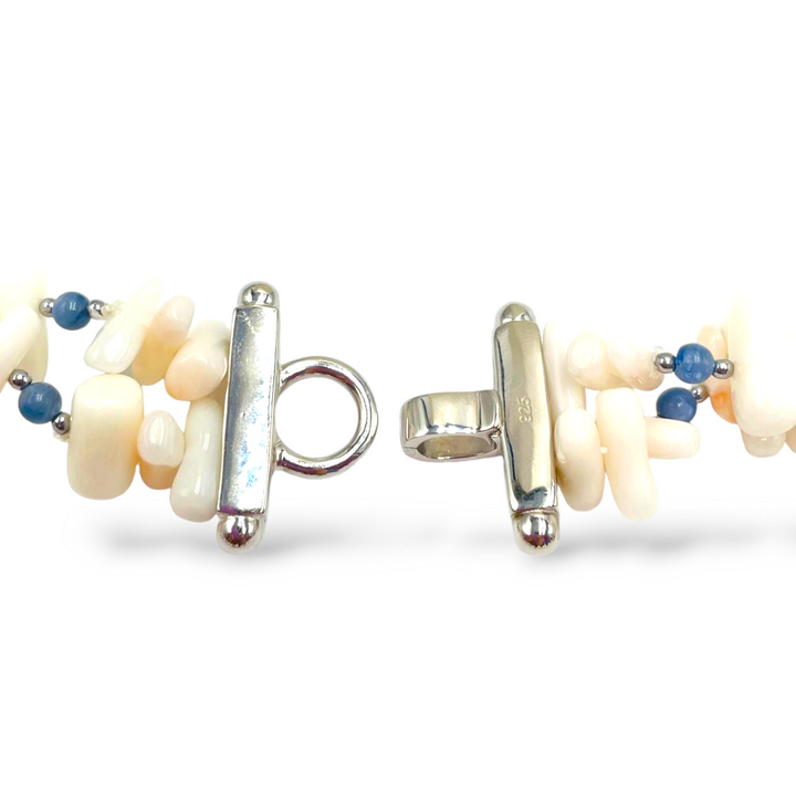 Collana rami in corallo e cianite montata su argento