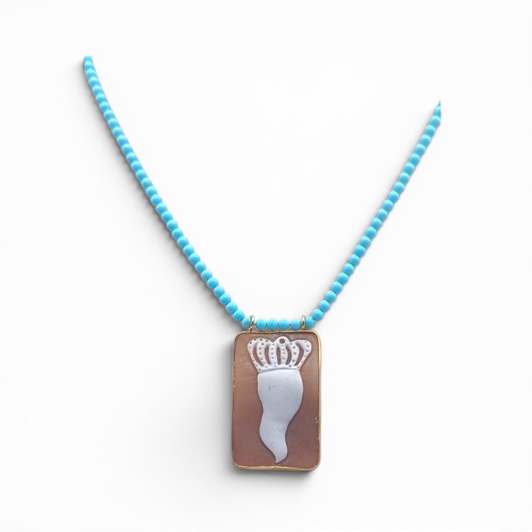 Collana con ciondolo corno di Cammeo montato in Argento Dorato