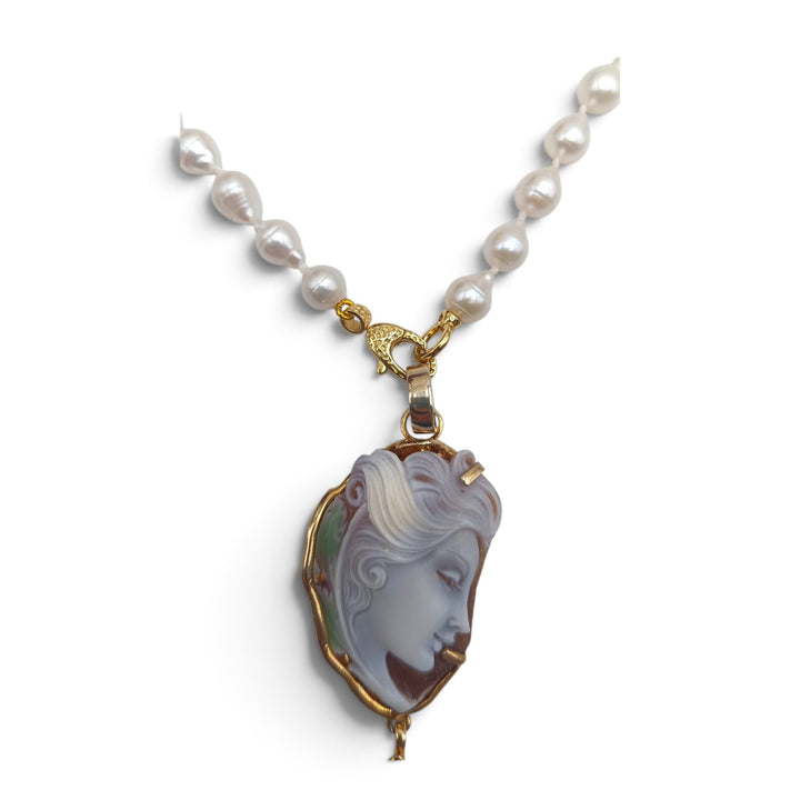 Collana Dama di Cammeo, Perle e Quarzo montata in Argento Dorato