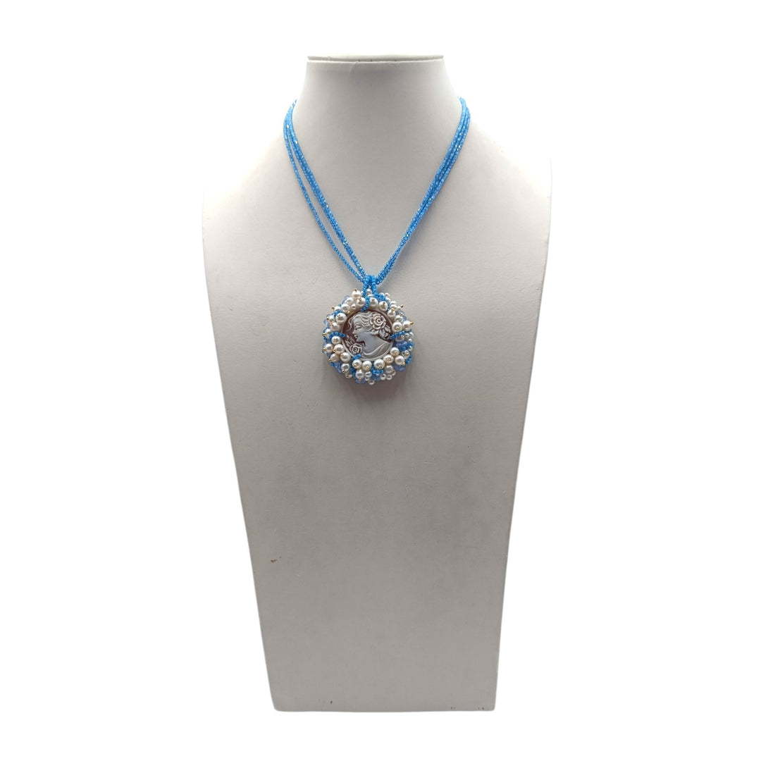 Collana Dea dei Fiori di Cammeo, Perle e Zirconi montata in Argento Dorato
