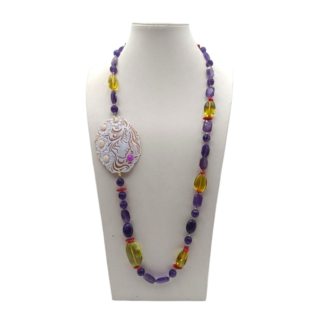 Collana Dea delle Margherite di Cammeo montata in ametista
