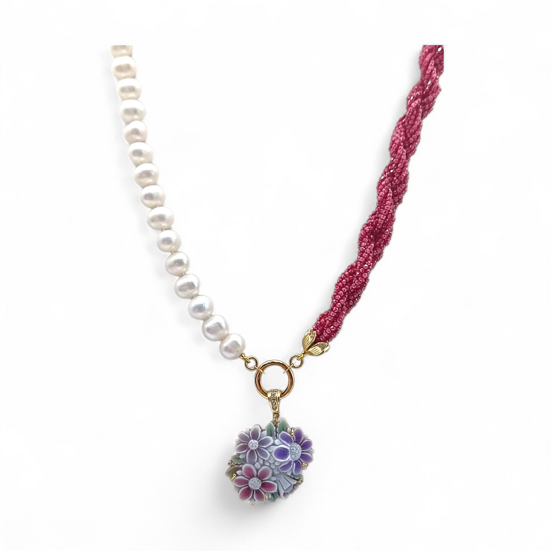 Ciondolo Fiori di Cammeo montato in Argento Dorato