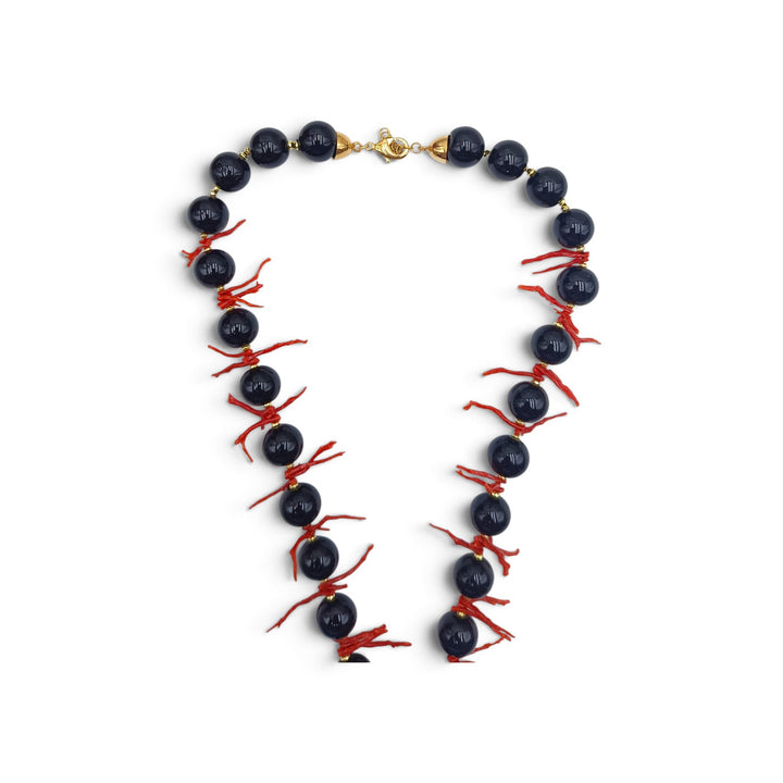 Collana Fiori di Cammeo, Corallo e Agata montata in Argento Dorato