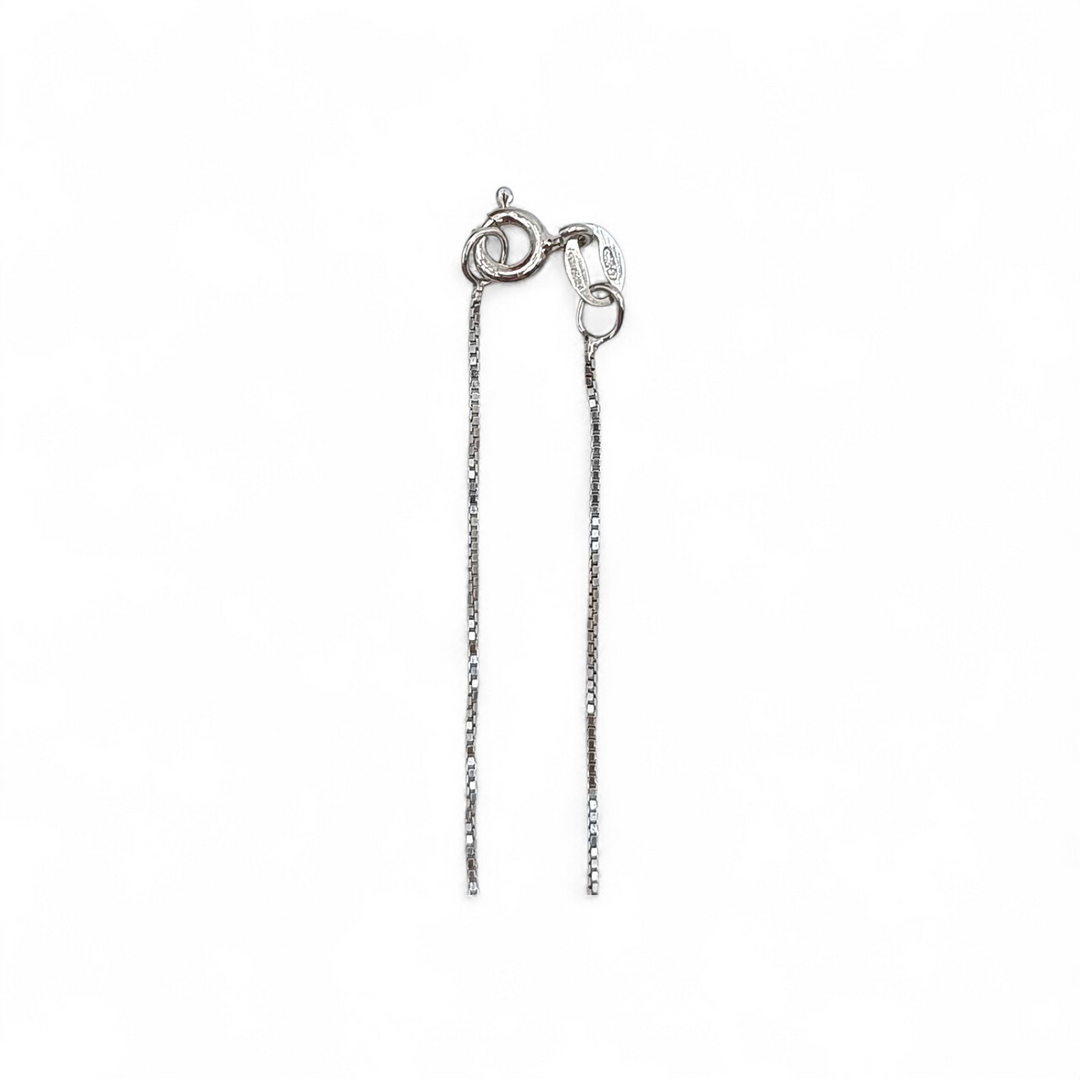Collana con Ciondolo Floreale di Madreperla e Conchiglia montata in Argento