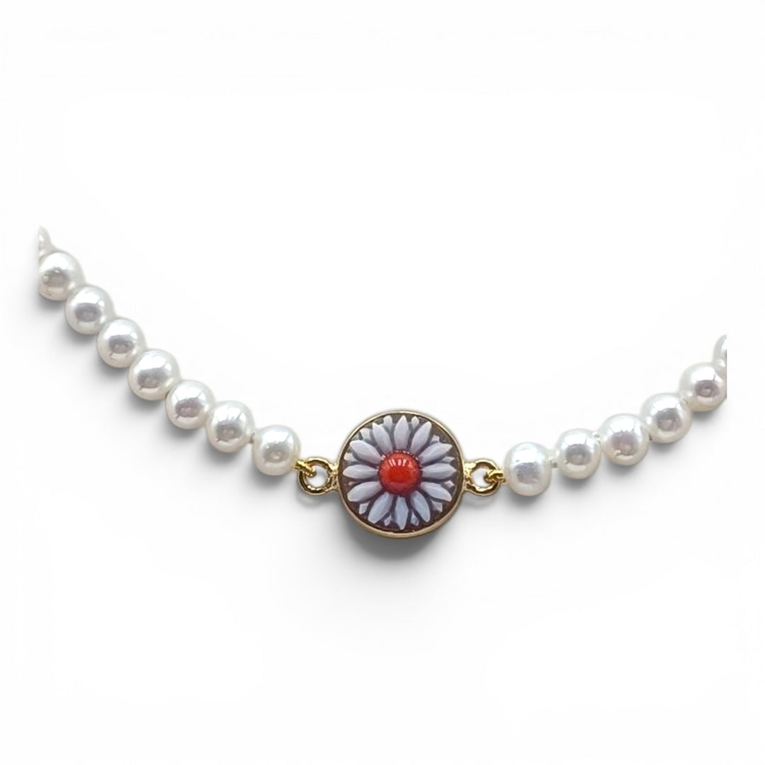 Collana Fiore di Cammeo montata in Argento Dorato