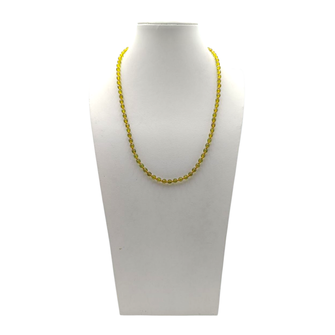 Collana di Ambra Verde del Baltico montata in Argento Dorato