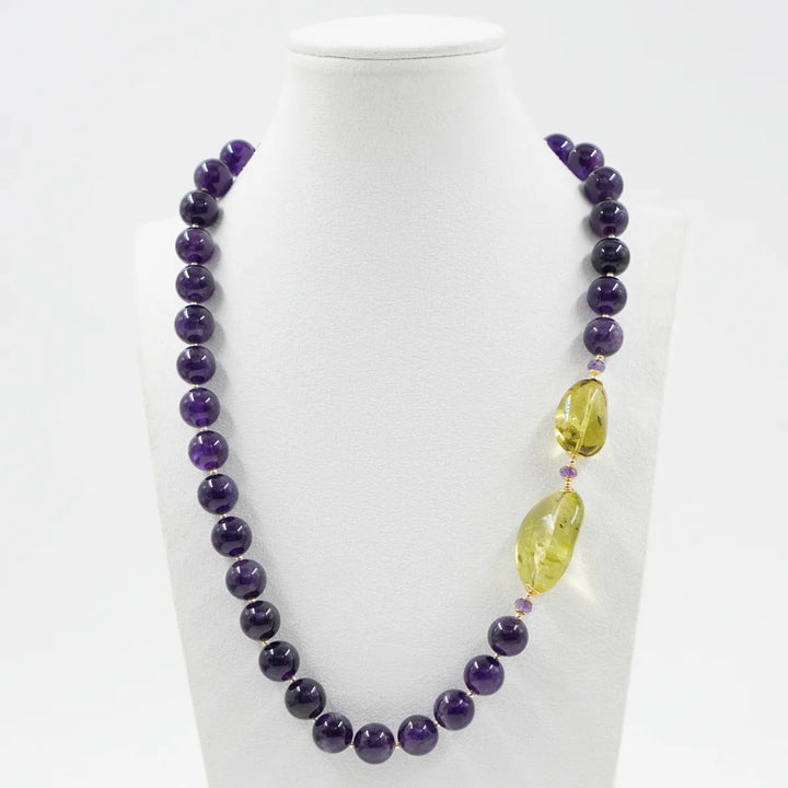 Collana ametista e ambra verde montata in argento dorato