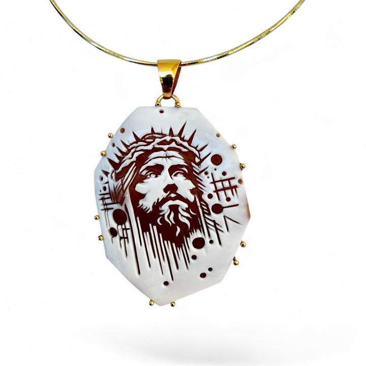 "Jesus" pendant necklace made of sardonic cameo mounted in gold-plated silver