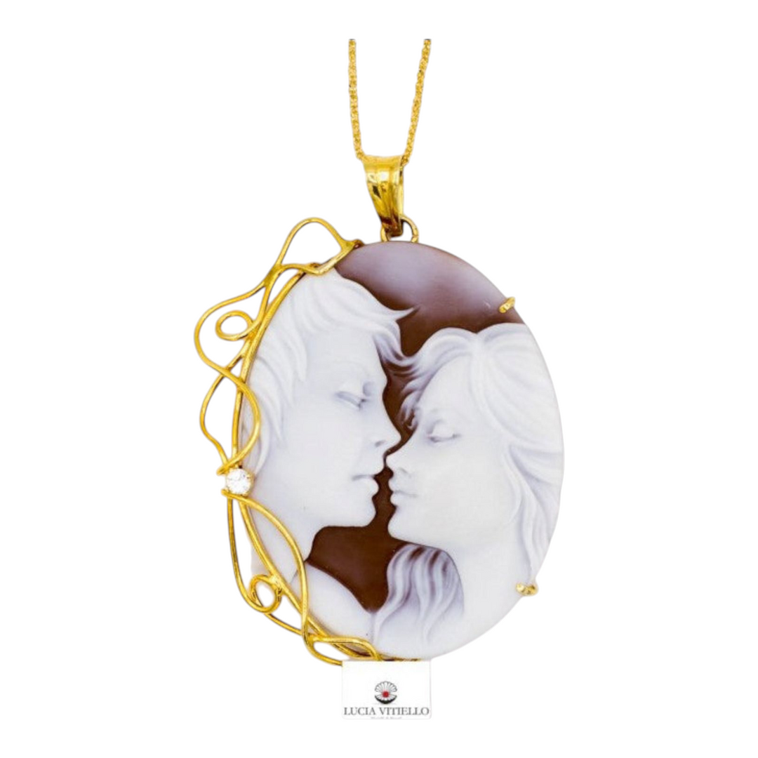 Collana ciondolo amanti in cammeo montato su argento Lucia Vitiello Gioielli di Napoli