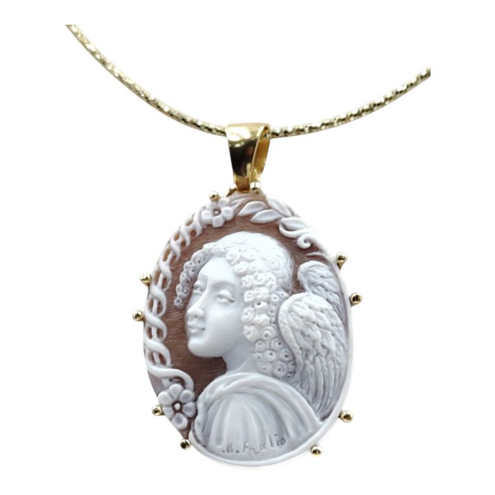 Collana ciondolo "angelo custode" in cammeo montato su argento