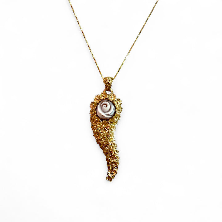 Collana “ciondolo corno” cammeo montato in argento