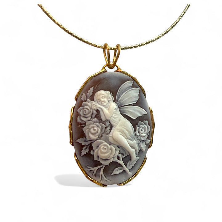 Cameo flower goddess pendant necklace set in silver