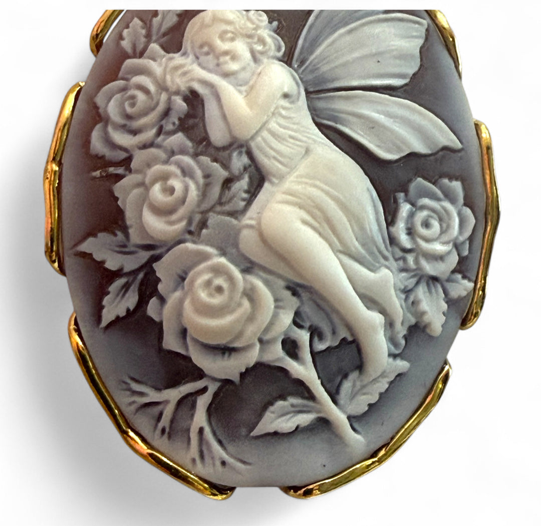 Cameo flower goddess pendant necklace set in silver