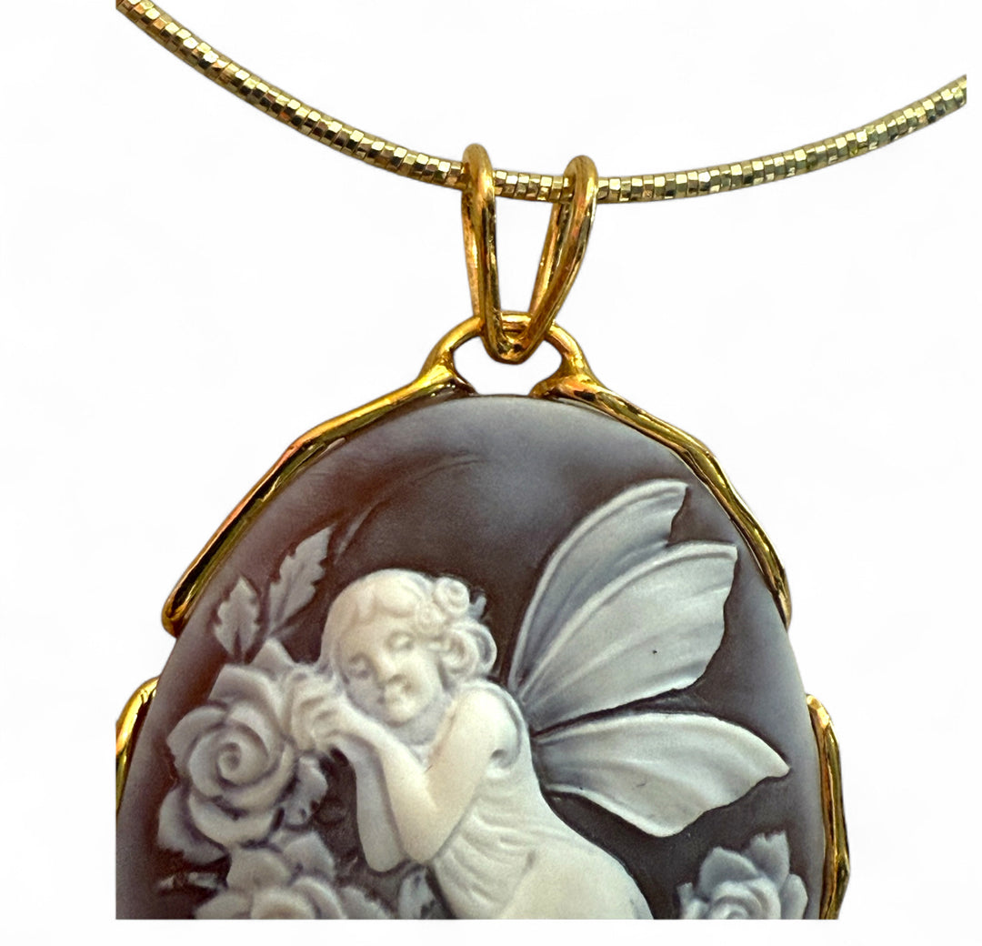 Cameo flower goddess pendant necklace set in silver