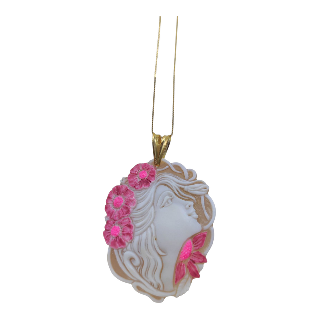 Collana ciondolo "dea rosa" in cammeo montato su argento Lucia Vitiello Gioielli di Napoli
