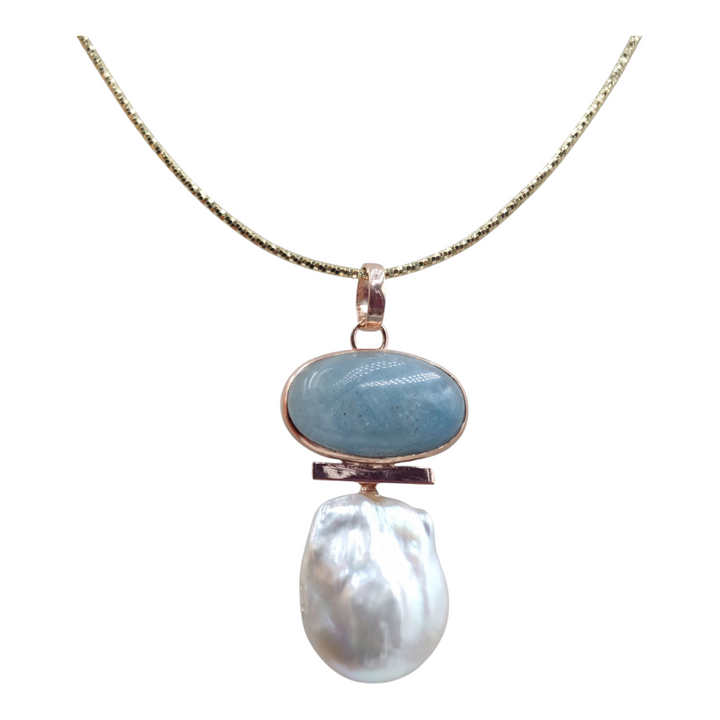 Collana ciondolo in acquamarina e perla scaramazza montato su argento ramato