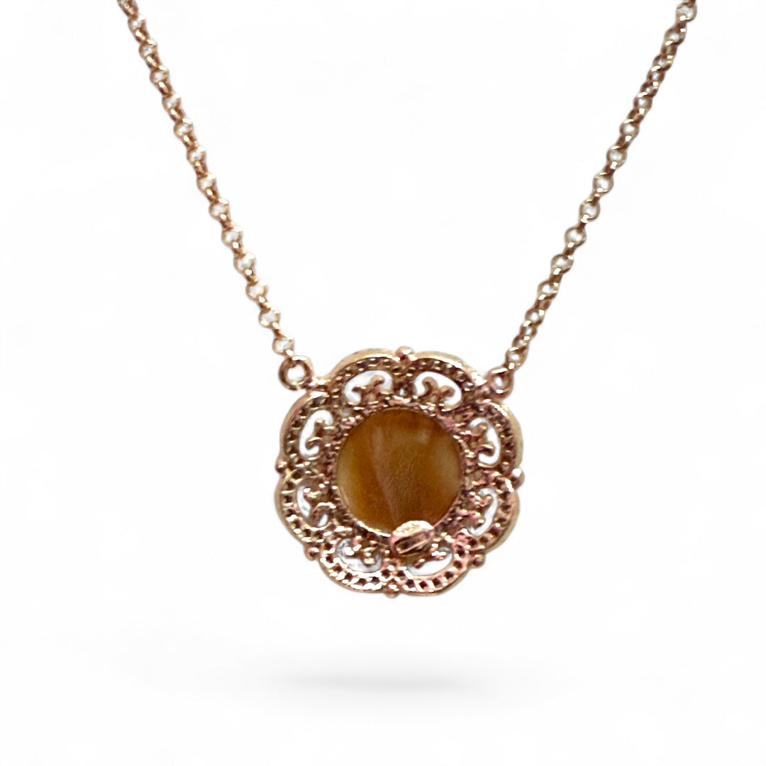 Cameo “flower” necklace with copper-plated silver chain