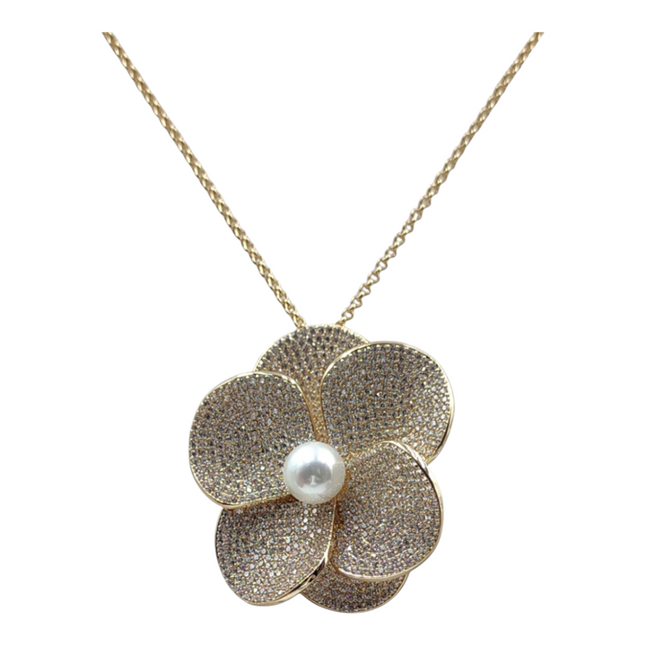 Precious flower necklace in pearl and zirconia mounted on bronze
