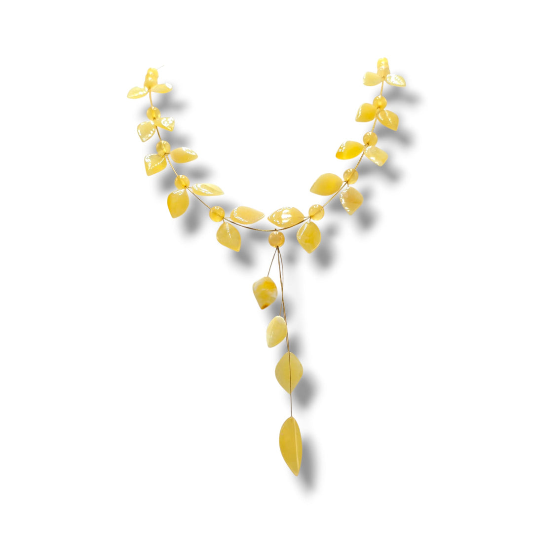 Collana floreale di ambra gialla del baltico montata in argento dorato