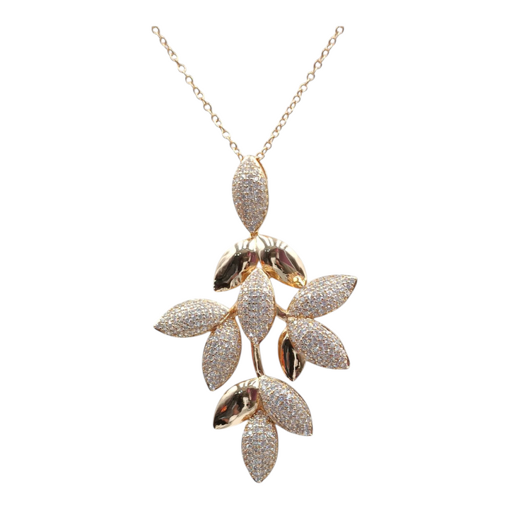 Precious leaf necklace mounted on bronze