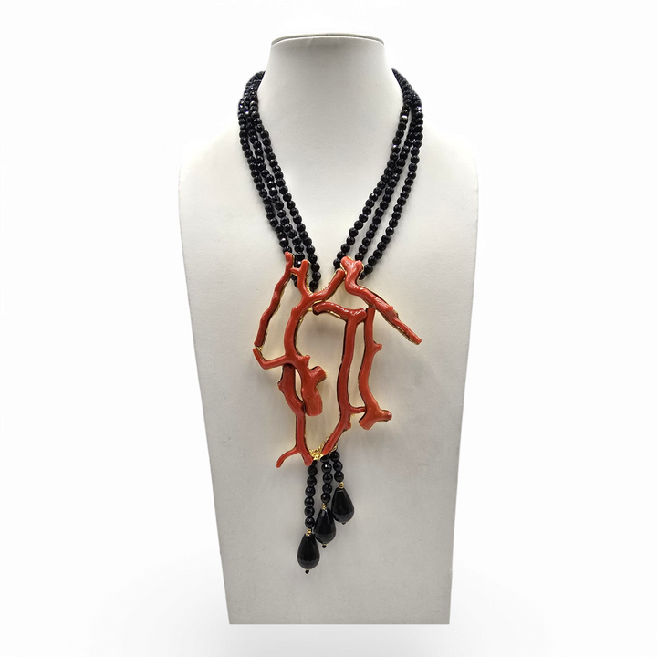 Collana ramo corallo rosso ed agata nera sfaccettata montata su argento