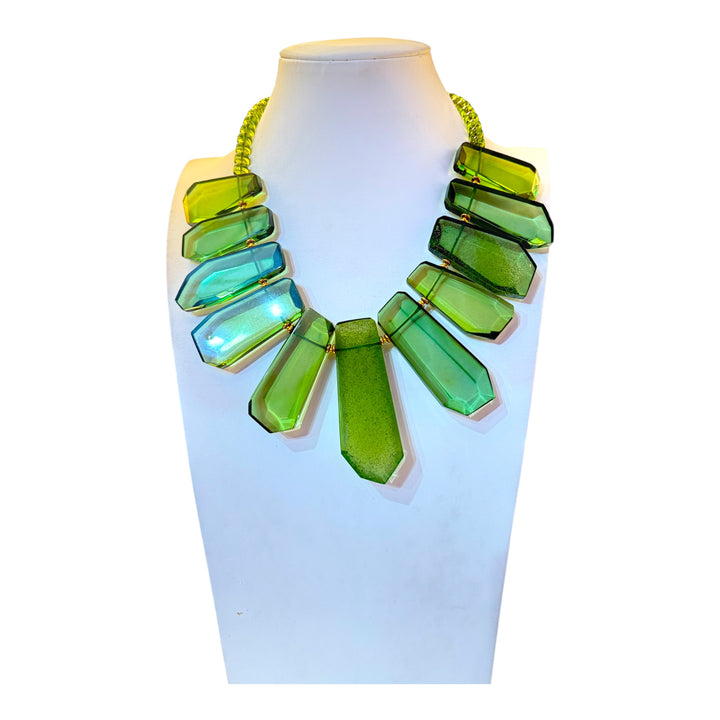 Collana Spighe di Ambra Verde montata in Argento Dorato