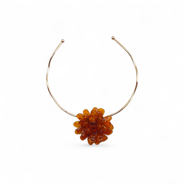Collier con Ciondolo Fiore di Ambra Marrone montato in Cotone