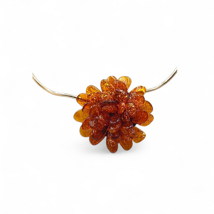 Collier con Ciondolo Fiore di Ambra Marrone montato in Cotone
