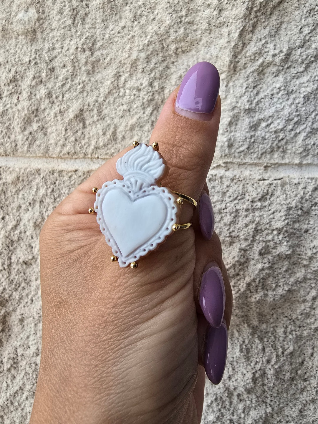 End of collection - "Sacred heart" ring in sardonic cameo mounted in 18kt gold-plated silver