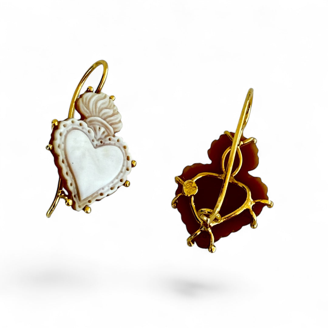 End of collection - "sacred heart" earrings in sardonic cameo mounted on gold-plated silver