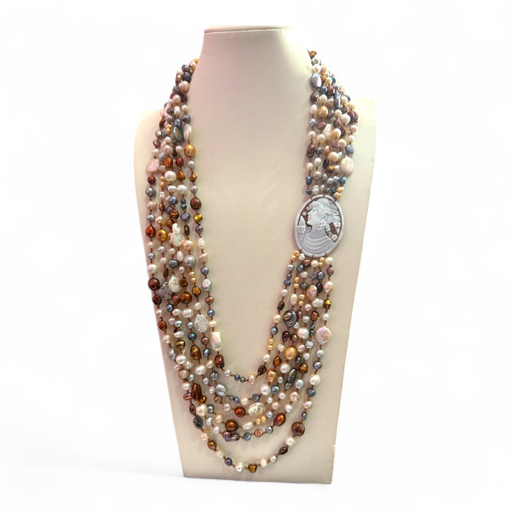 "Goddess Venus" necklace in sardonic cameo mounted on multicolored pearls