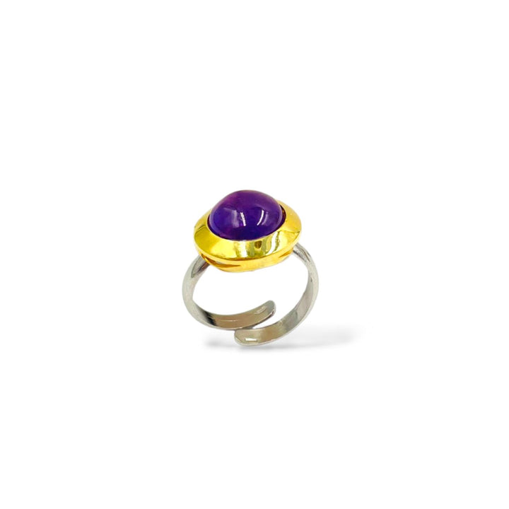 Amethyst ring mounted on silver