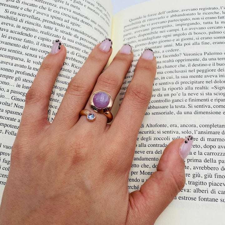 END OF COLLECTION - Kunzite and zircon ring mounted on silver