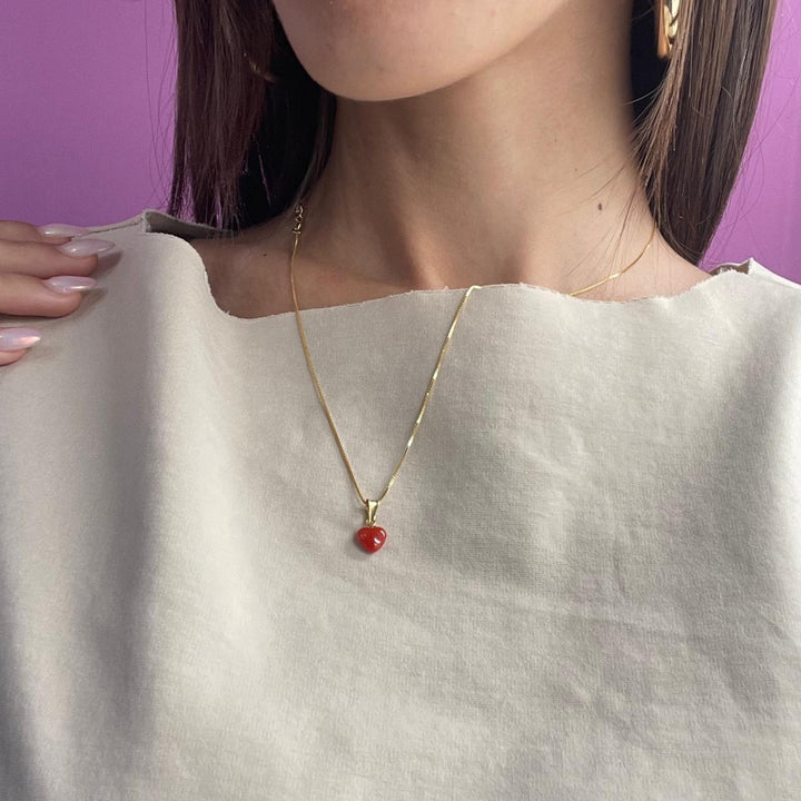 Ciondolo cuore in corallo montato su argento