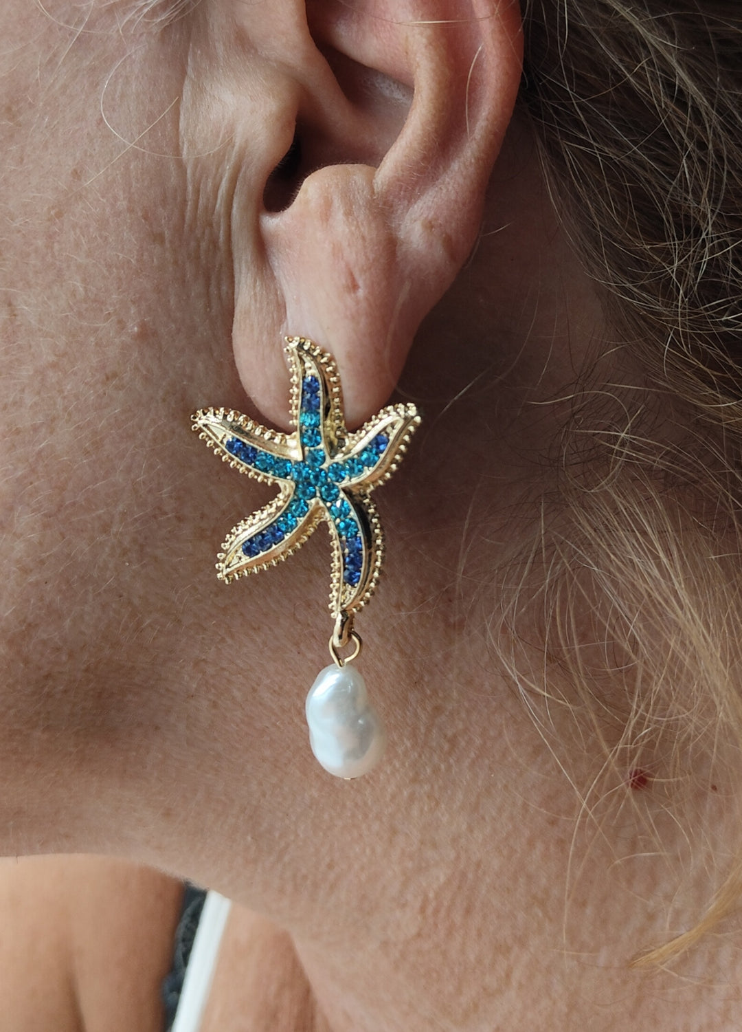 END OF COLLECTION - Star and pearl earrings