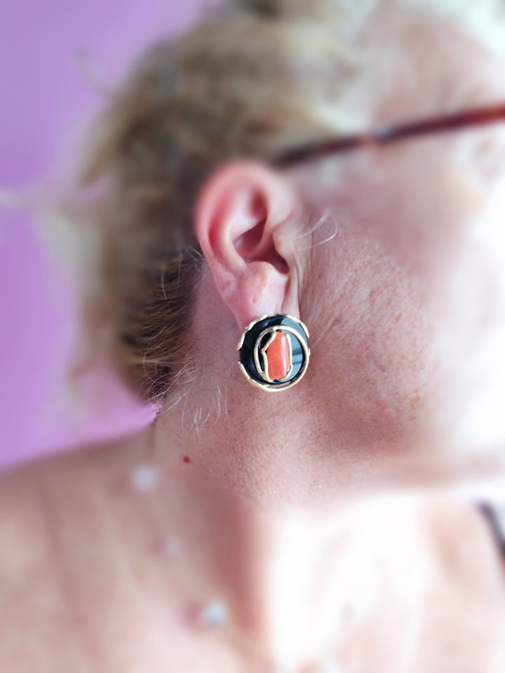 END OF COLLECTION - Coral and agate earrings mounted on silver