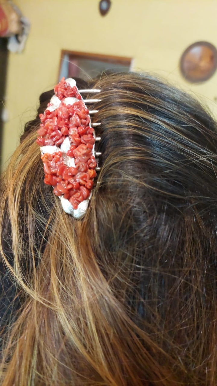 Antique pettenessa clip with coral mounted on silver 