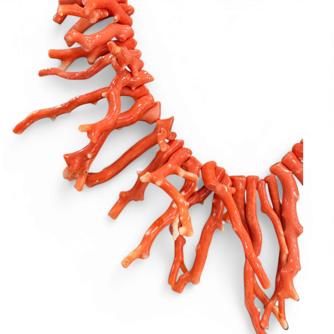 Necklace with real coral branches mounted on silver