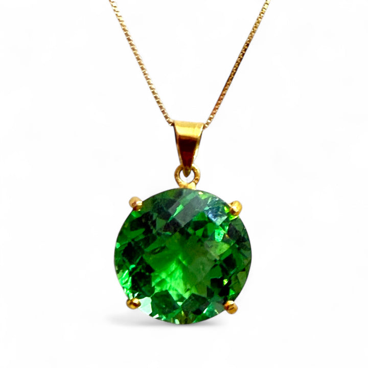 Green topaz pendant necklace set in silver