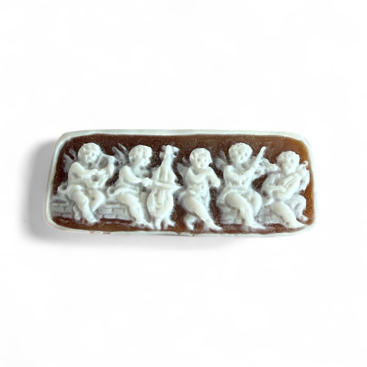 The rectangle of angels engraved on sardonyx shell